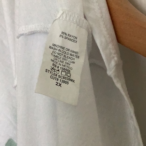 Woman’s phrase t-shirt. Great for St. Patrick’s Day. Worn once - Picture 5 of 6